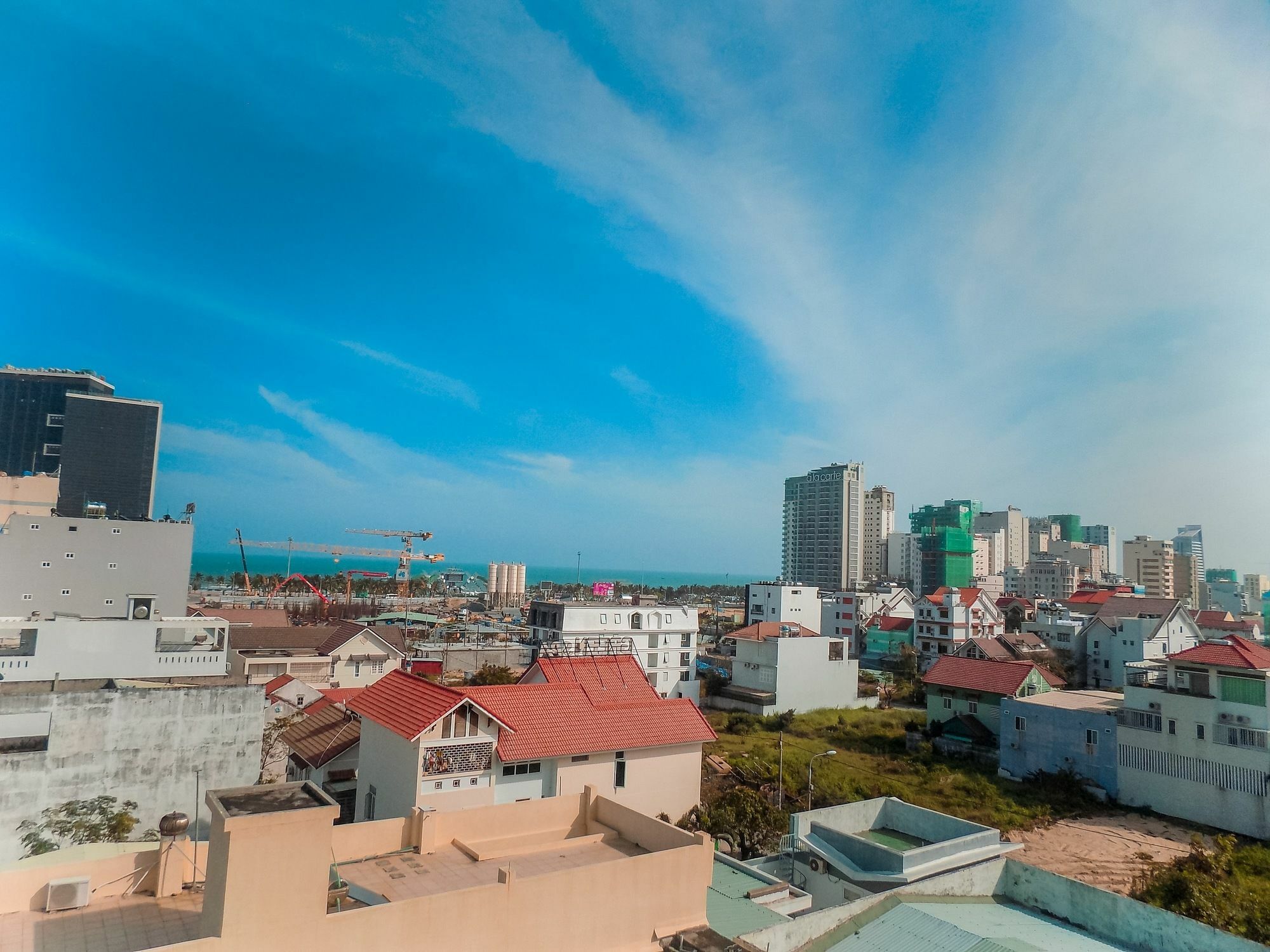 La Suite Hotel Danang 외부 사진