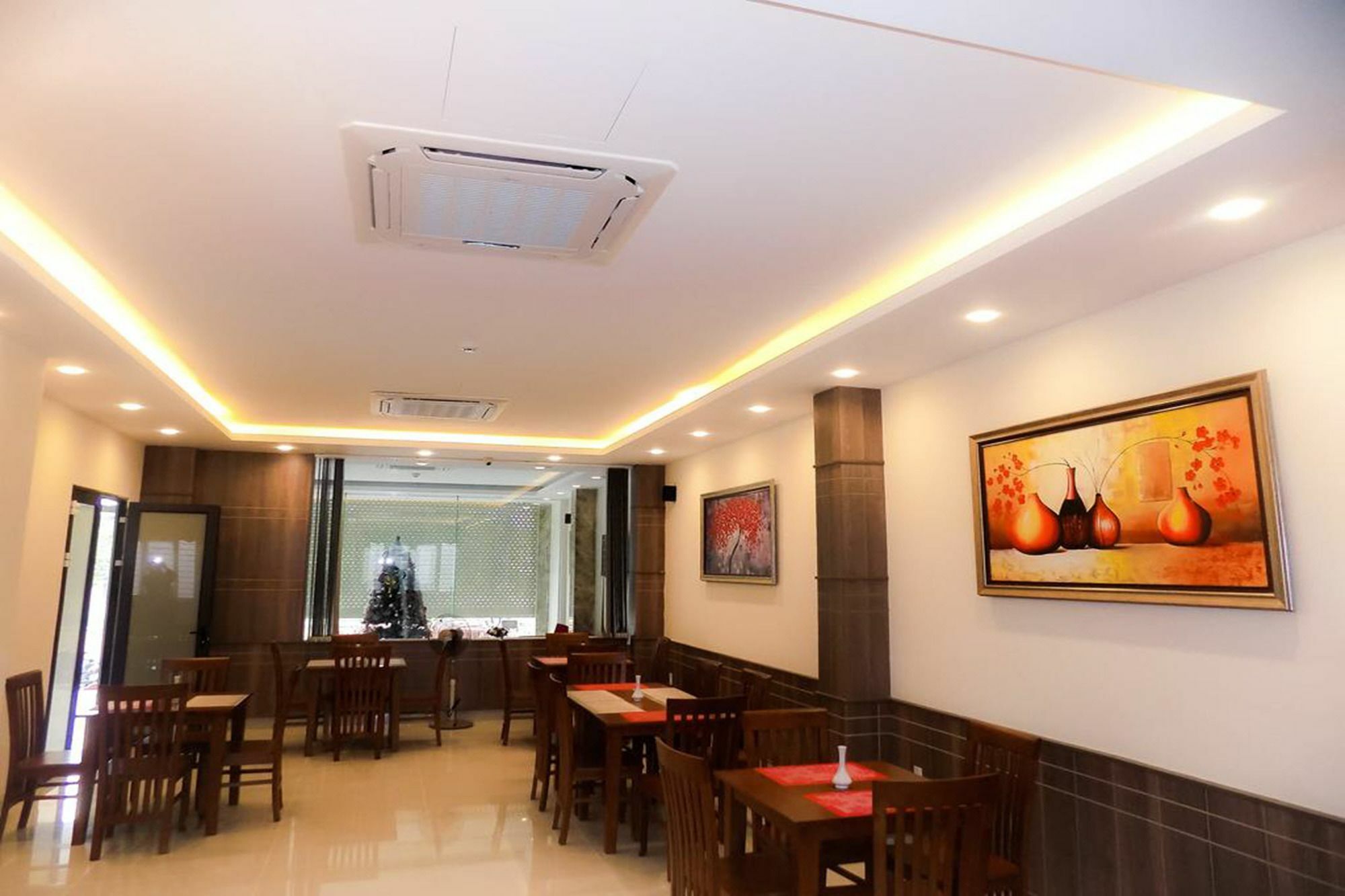La Suite Hotel Danang 외부 사진