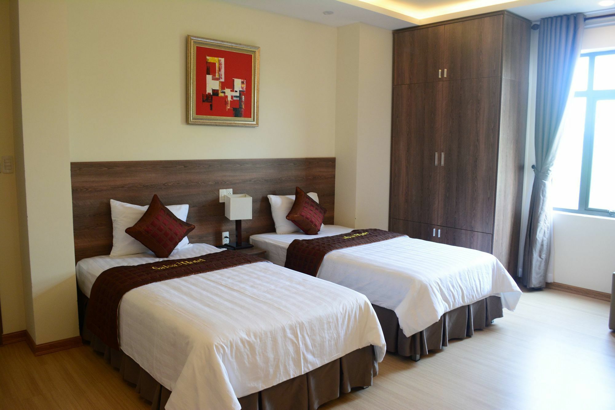 La Suite Hotel Danang 외부 사진