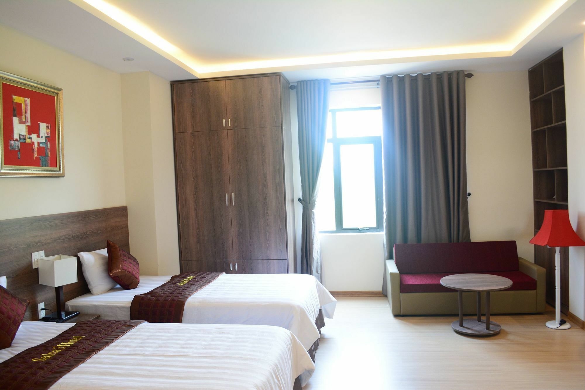 La Suite Hotel Danang 외부 사진